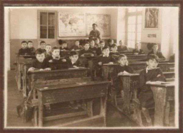 Ecole 1900